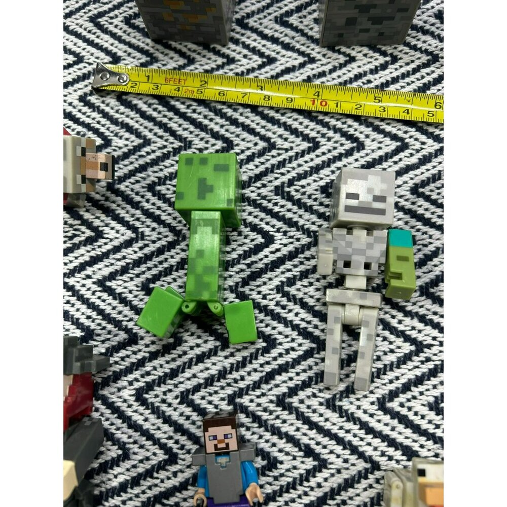 Minecraft Action Figures Set With Creeper Alex Skeleton Horse Wolf & More - Picture 5 of 8